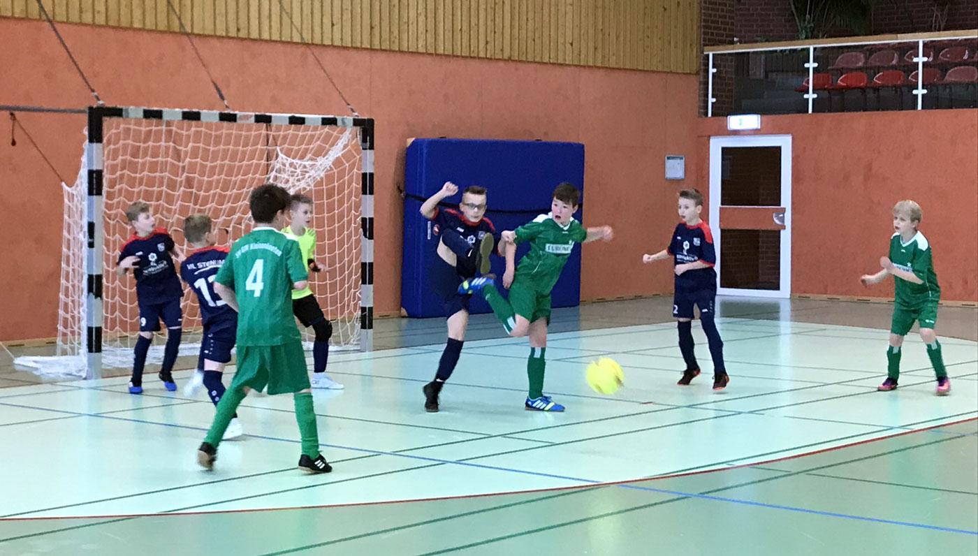 Szenen vor unserem Tor hatten in der Partie gegen GW Kleinenkneten tatsächlich Seltenheitswert, aber wenn die Grün-weißen vor unser Tor kamen, waren wir bis auf eine Ausnahme hellwach.